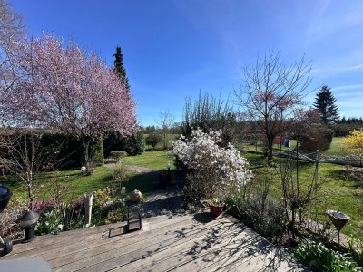 Holiday apartment Haus Ostseesprung - Fewo Sarah Hochparterre gratis WLAN, Parkplatz und gem. Garten - Outdoor photo 19