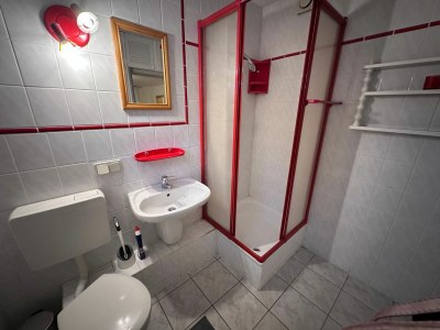 Holiday apartment Haus Ostseesprung - Fewo Valentina im EG mit Terrasse und gem. Garten - Outdoor photo 5