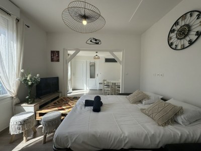 Holiday house House in Le Mans with Private Courtyard - Features photo 12