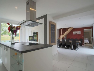 Villa Villa in Moncé-en-Belin nahe Le Mans - Features photo 23