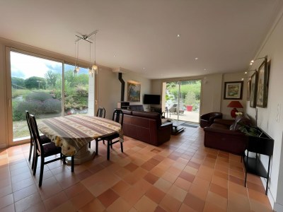 Holiday house Barn in Sarthe with Private Heated Pool - Features photo 13