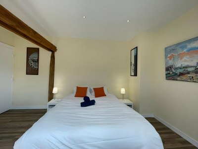 Holiday house Barn in Sarthe with Private Heated Pool - Features photo 21