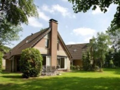 Holiday house Luxuriöses Ferienhaus mit Sauna und Sonnendusche - Holiday house