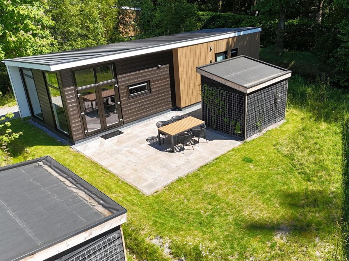 Holiday house Luxury holiday home surrounded by water & forest - Outdoor photo 3