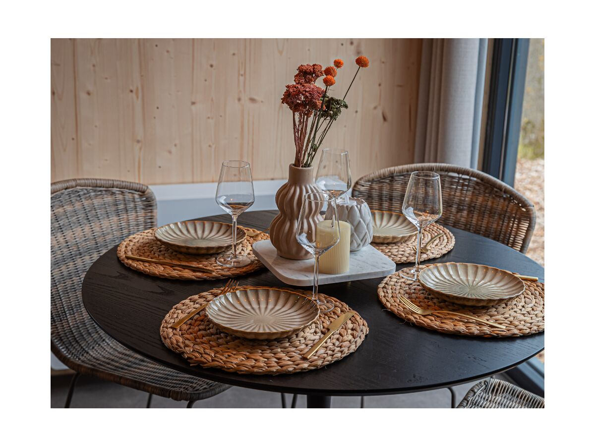 Holiday house Tiny House mit Hottub – Erholung zwischen Maastric