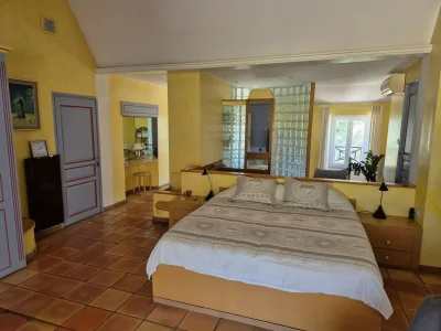 Holiday house Villa in Le Luc mit Pool und Weinbergblick - Outdoor photo 8