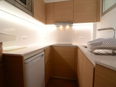 Apartment Apartment near town with 2 rooms - Features photo 10