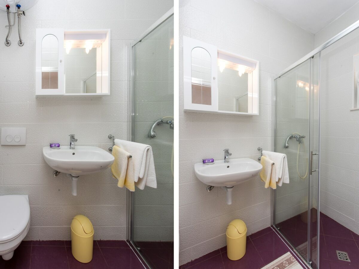 Apartment Guest House Oreb - One Bedroom Apartment with Terrace and Sea View - Features photo 3