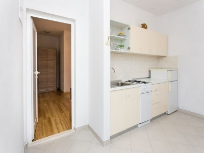 Apartment Guest House Oreb - One Bedroom Apartment with Terrace and Sea View - Features photo 9