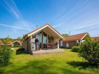 Holiday park Villa in 's-Gravensande am Strand - Environment photo 18