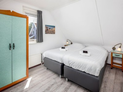 Holiday park Villa in Aquadelta with Child-Friendly Features - Features photo 6