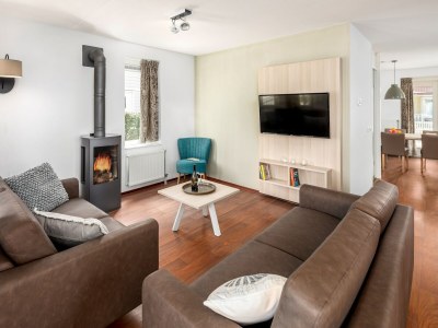 Holiday park Villa in Aquadelta with Private Sauna - Features photo 10