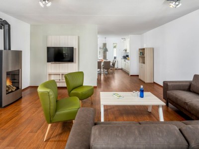 Holiday park Villa in Aquadelta with Sauna & Jacuzzi - Features photo 9