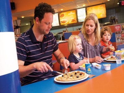 Holiday park Villa in Bruinisse mit Sauna und Garten - Outdoor photo 15