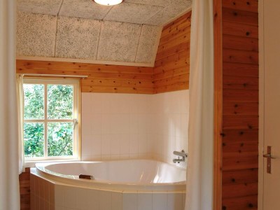 Holiday park Bauernhaus in Herperduin mit Whirlpool - Features photo 15