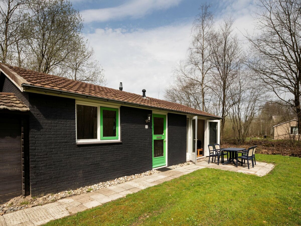 Holiday park Schicker Aufenthalt in der Heidelandschaft - Outdoor photo 4