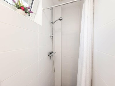 Holiday park Cozy Bungalow with Terrace - Features photo 9