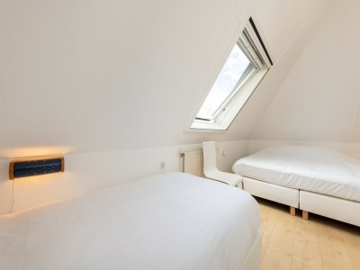 Holiday park Cozy Bungalow with Terrace - Features photo 10