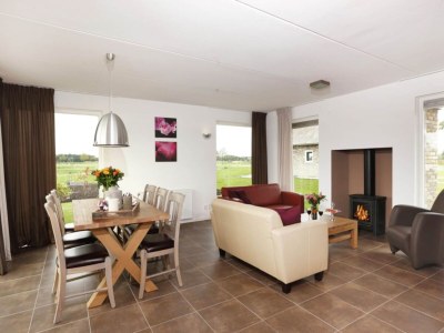 Holiday park Spacious holiday home with garden - Features photo 4