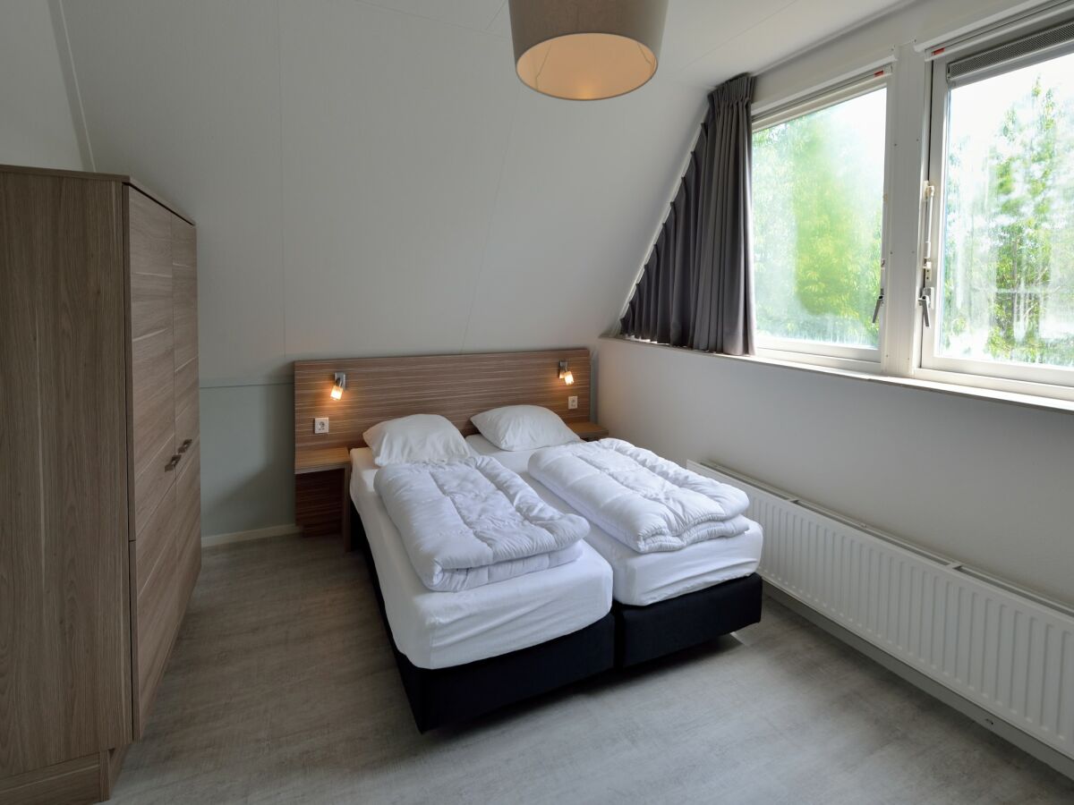 Holiday park Charming Villa on the Lake - Features photo 3