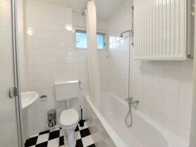 Holiday park Freistehendes Ferienhaus mit Kombi-Mikrowelle am Schildmeer - Outdoor photo 7