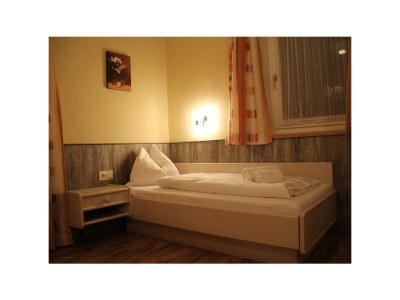 Apartment Ferienhaus/6 Schlafr./Du,Bad,WC - Features photo 28