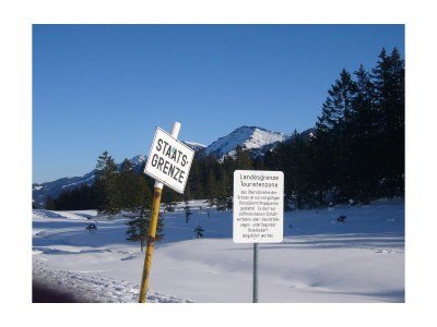 Holiday apartment Ferienwohnung Heidi 1 - Environment photo 17