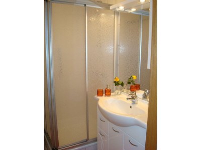 Apartment Apartment/2 Schlafräume/Dusche, WC - Features photo 17