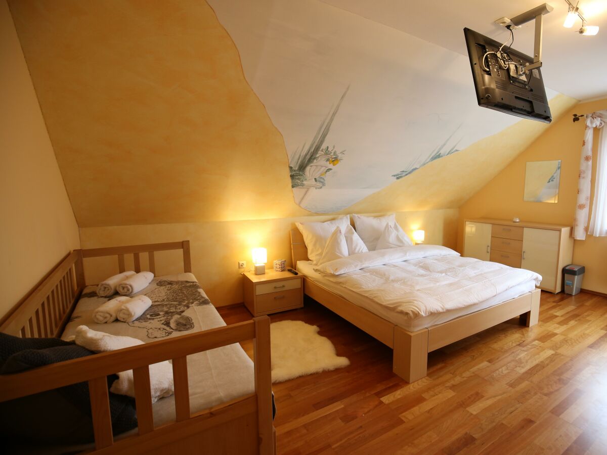 Apartment Villa Hasi Ferienhaus mit 3 Schlafzimmer und Sauna