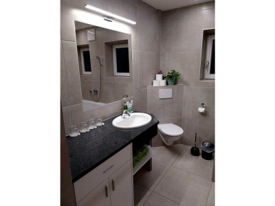 Apartment Appartement, 2 Schlafräume, Badewanne/Dusche/WC - Features photo 19
