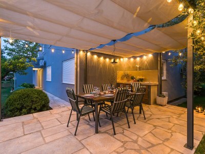 Apartment Apartments Dama - Environment photo 32