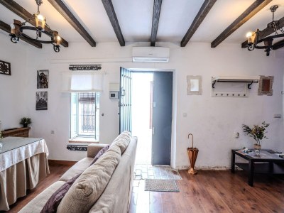 cave dwelling Apartment in Andalusia with Scenic Views - Features photo 9