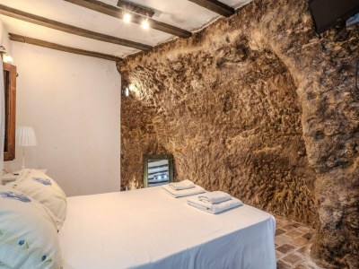 cave dwelling Apartment in Andalusia with Scenic Views - Features photo 29