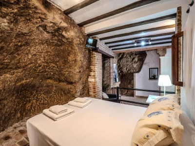 cave dwelling Apartment in Andalusia with Scenic Views - Features photo 32