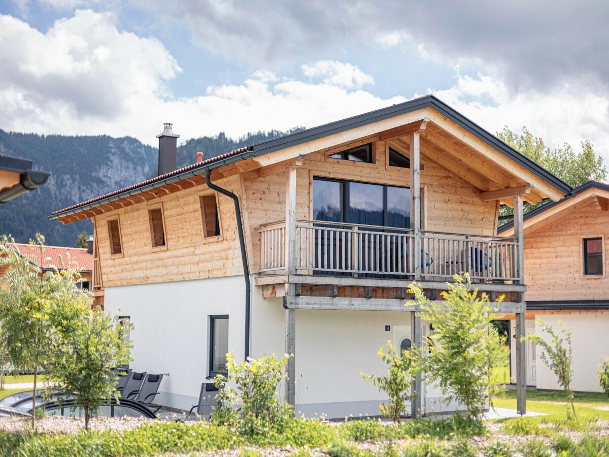 Chalet Chalet in Inzell mit Pool & Alpenblick - Outdoor photo 2