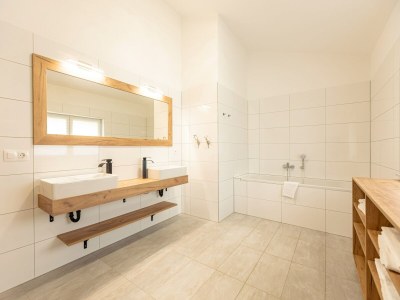 Chalet Chalet in Inzell with Pool & Alpine Views - Features photo 34