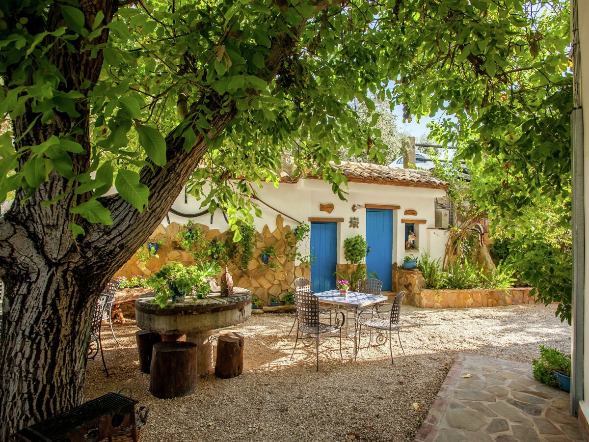 Cottage Country House in Rute with Mountain Views - Outdoor photo 4