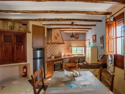 Cottage Country House in Rute with Mountain Views - Features photo 15