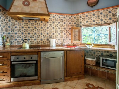 Cottage Country House in Rute with Mountain Views - Features photo 16