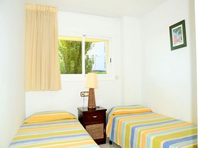 Apartment Beachfront Apartment in Estartit with Garden - Features photo 8