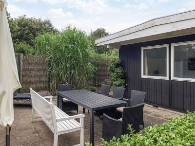 Holiday house 6 person holiday home in Dronningmølle - Outdoor photo 39