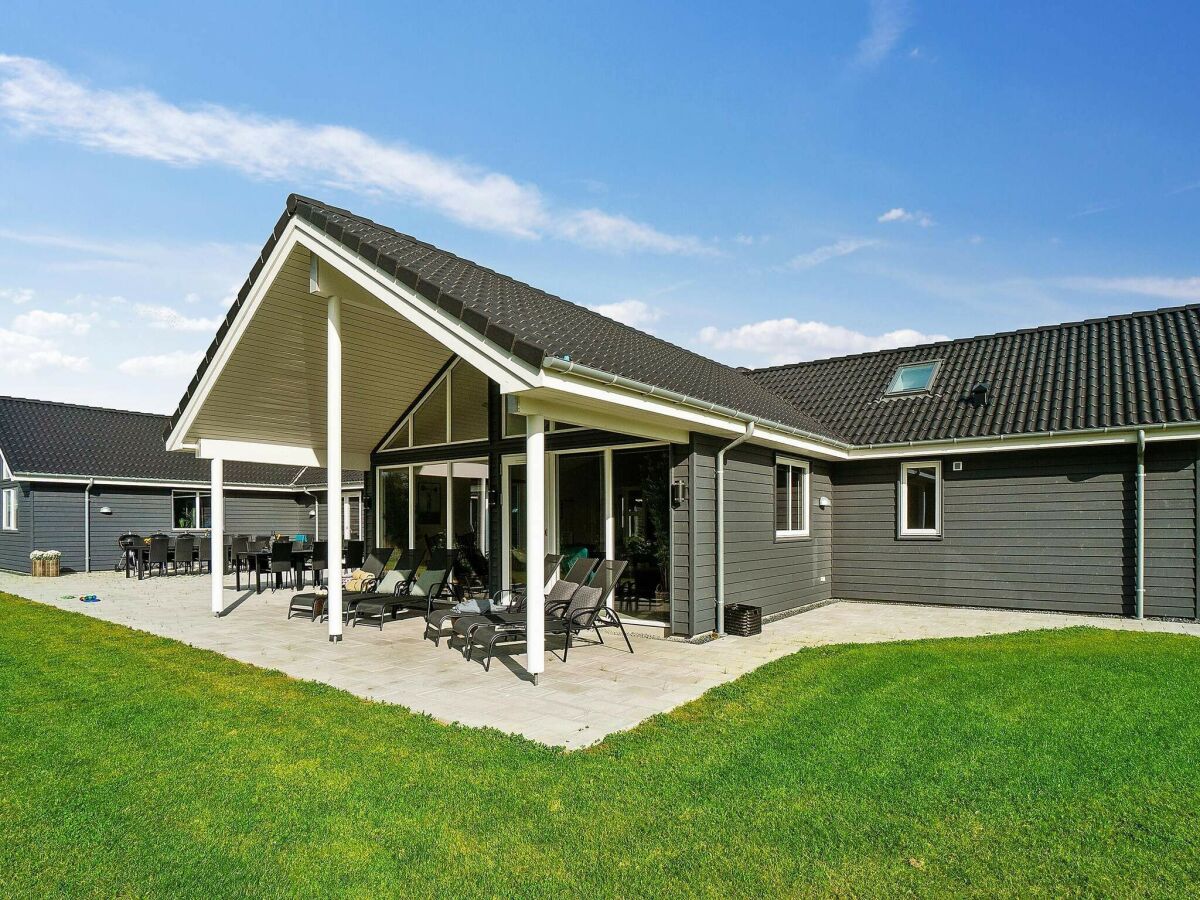 Holiday house 5 Sterne Ferienhaus in Spøttrup - Outdoor photo 3