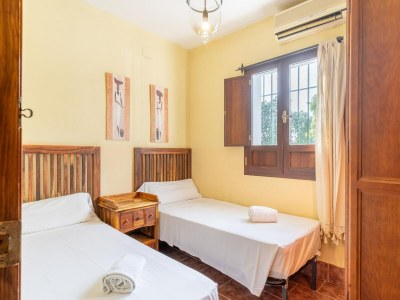 Holiday house Studio in Spain with Private Pool and Garden - Features photo 24