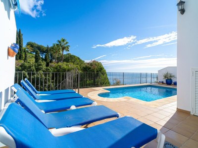 Villa Villa in Nerja mit Pool nahe Strand - Outdoor photo 3