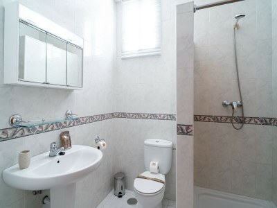 Villa Villa in Nerja mit Pool nahe Strand - Features photo 32