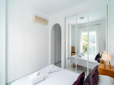 Villa Villa in Nerja mit Pool nahe Strand - Features photo 35