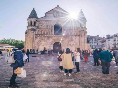 Holiday park Luxury Villa in France with Private Pool - Environment photo 30