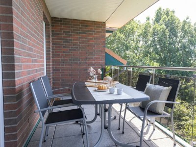 Holiday apartment Ferienwohnung "Deichblick" Lilli Marleen 5-17 - Outdoor photo 4