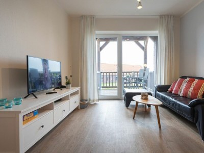 Holiday apartment Ferienwohnung "Deichkieker" Lilli Marleen 9-2-3 OG in Wurster Nordseeküste - Holiday apartment
