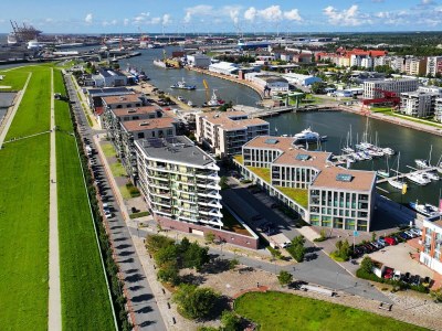 Holiday apartment Ferienwohnung "Hafenblick" im NewPort - Environment photo 32